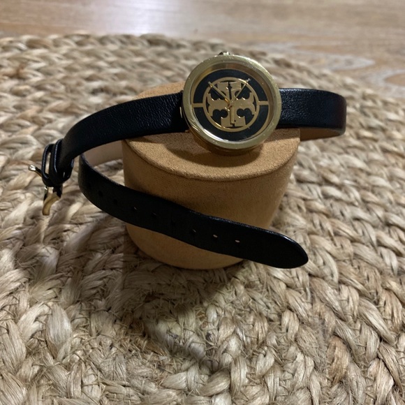 Tory Burch watch - Picture 3 of 6